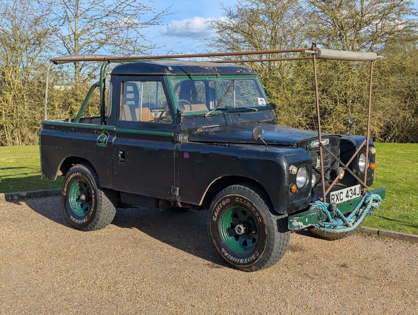 <p>1970 LAND ROVER SERIES 2A</p>