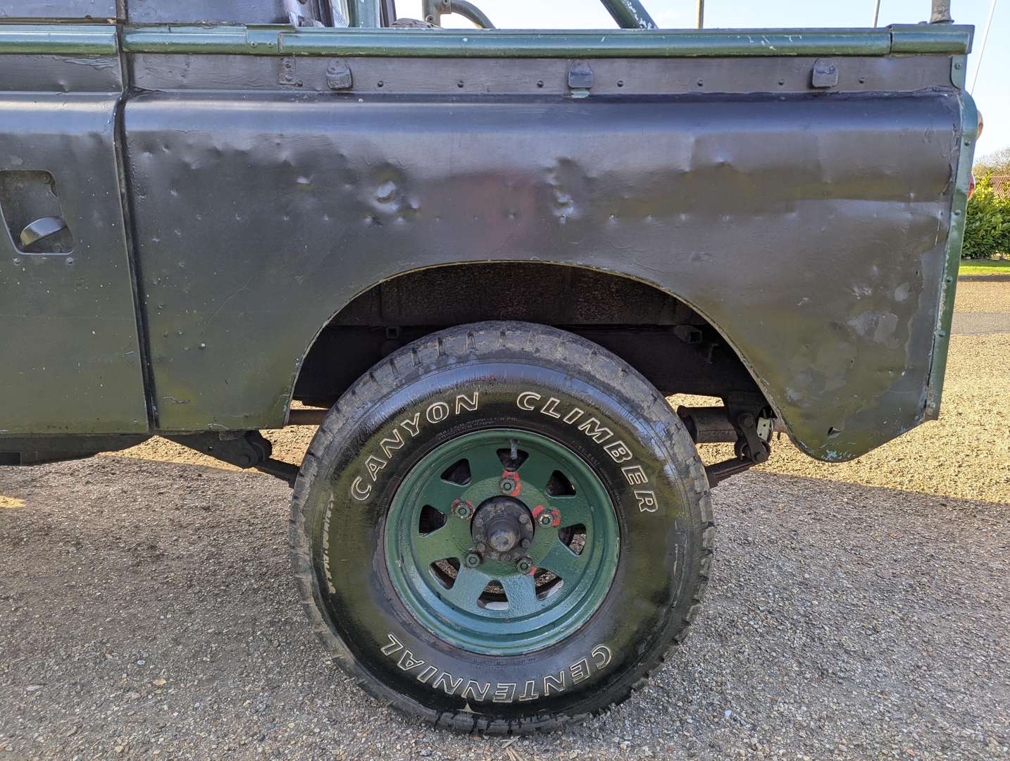 <p>1970 LAND ROVER SERIES 2A</p>