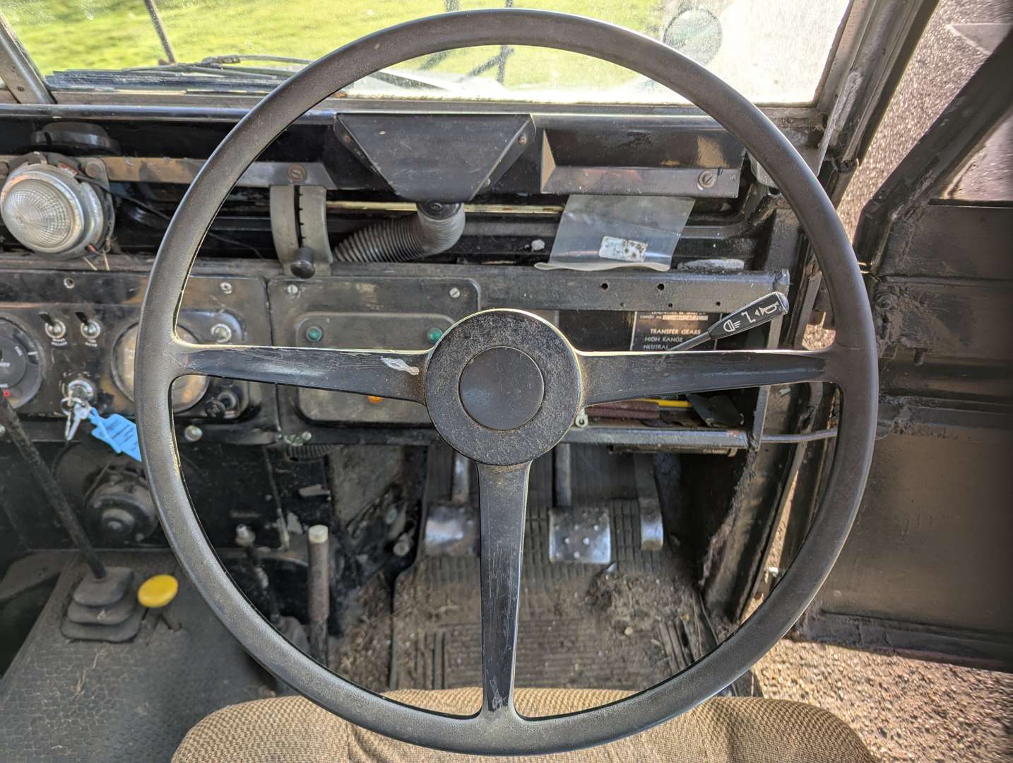 <p>1970 LAND ROVER SERIES 2A</p>