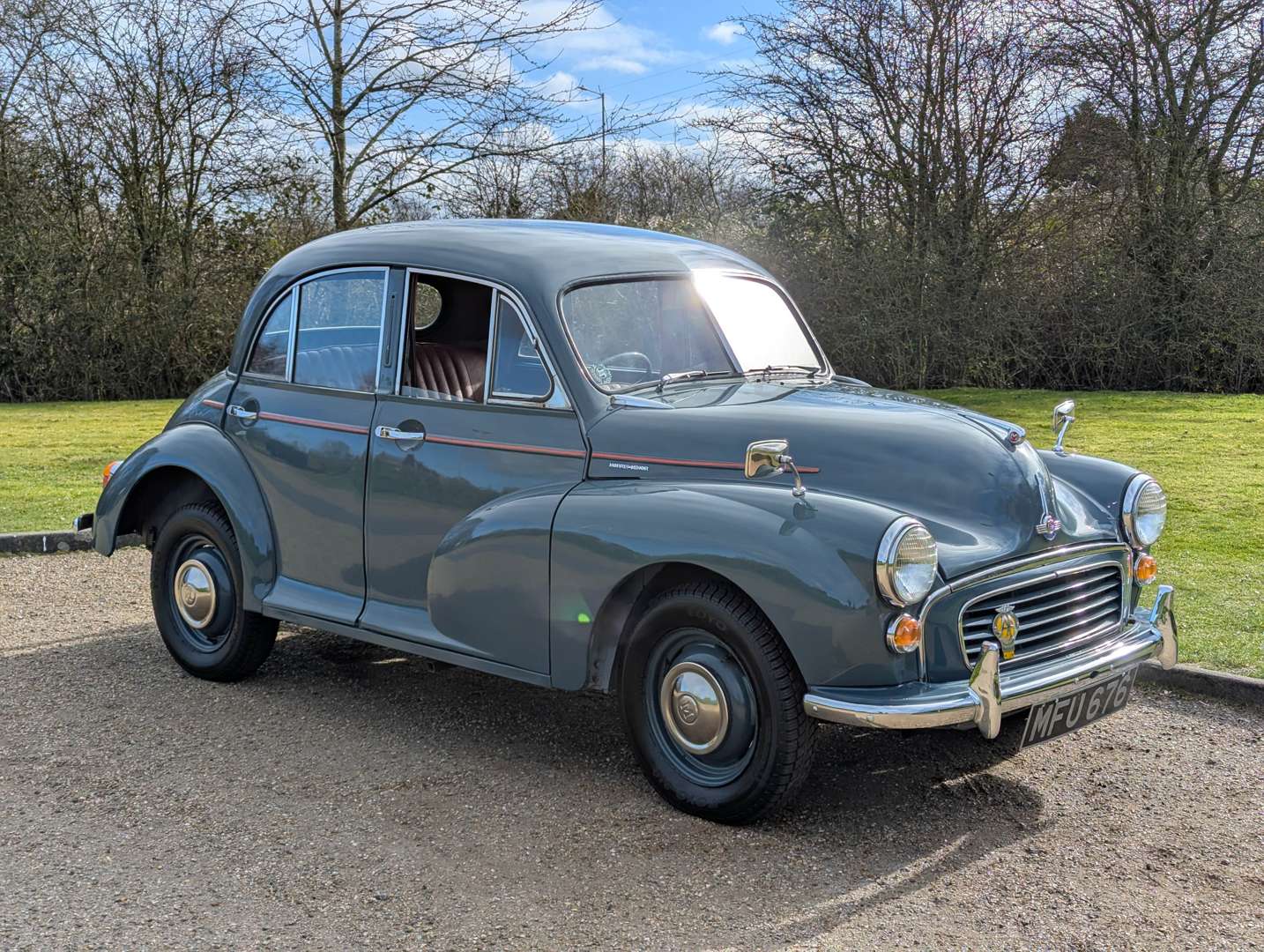 <p>1955 MORRIS MINOR</p>