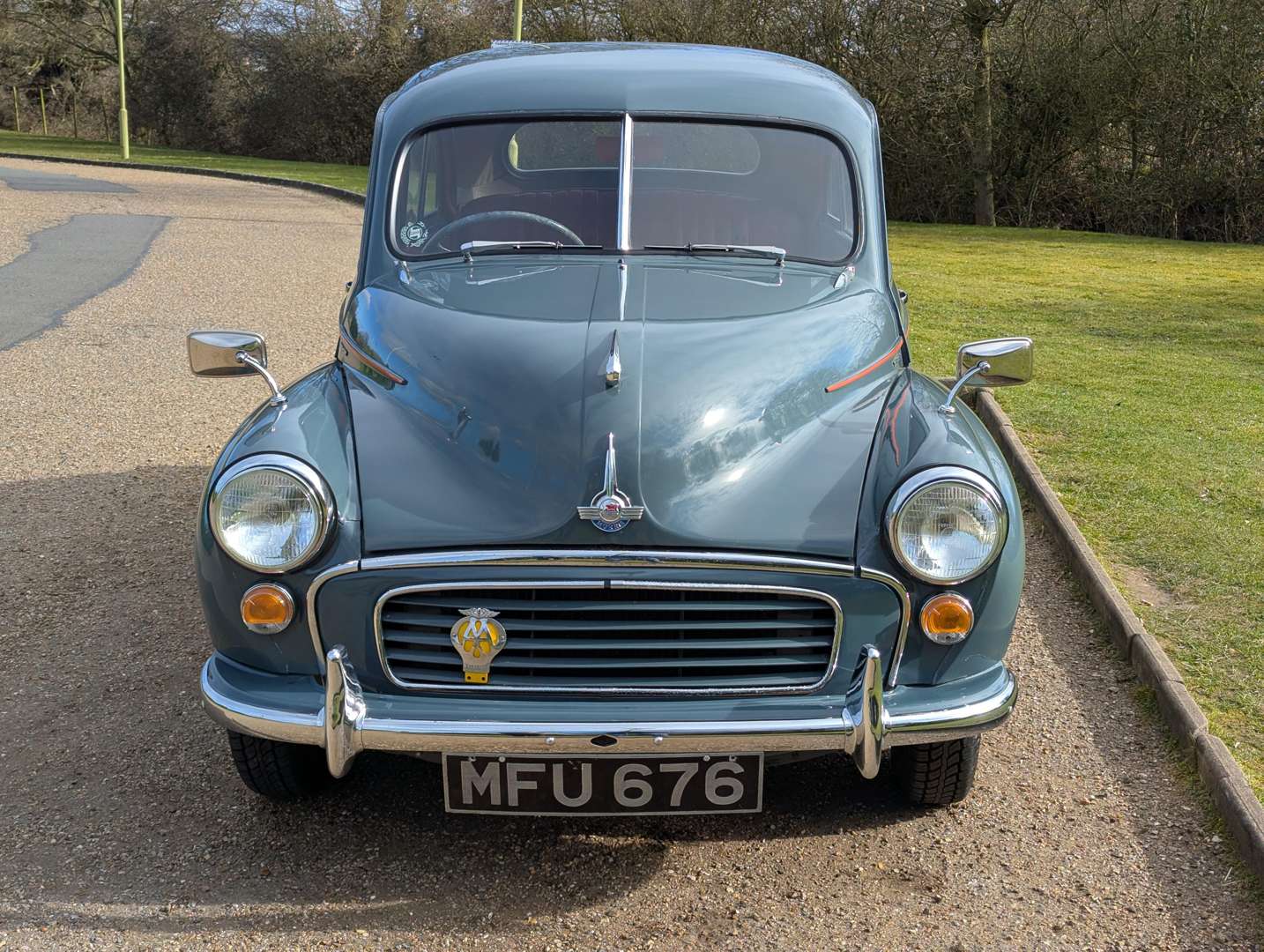 <p>1955 MORRIS MINOR</p>