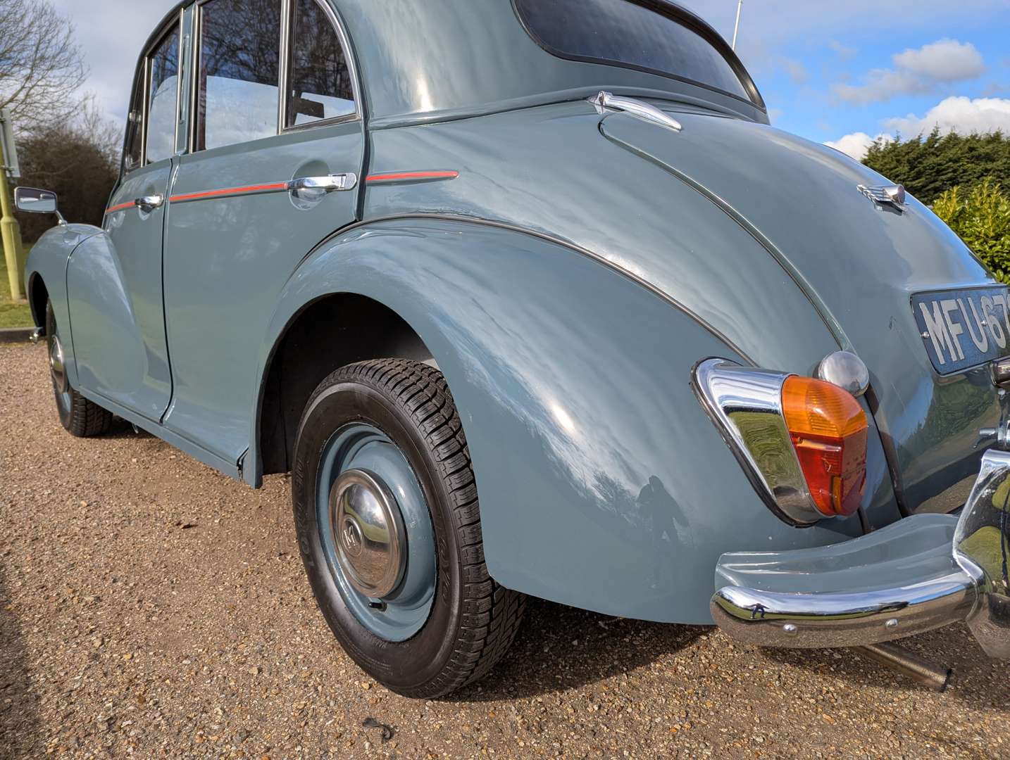 <p>1955 MORRIS MINOR</p>