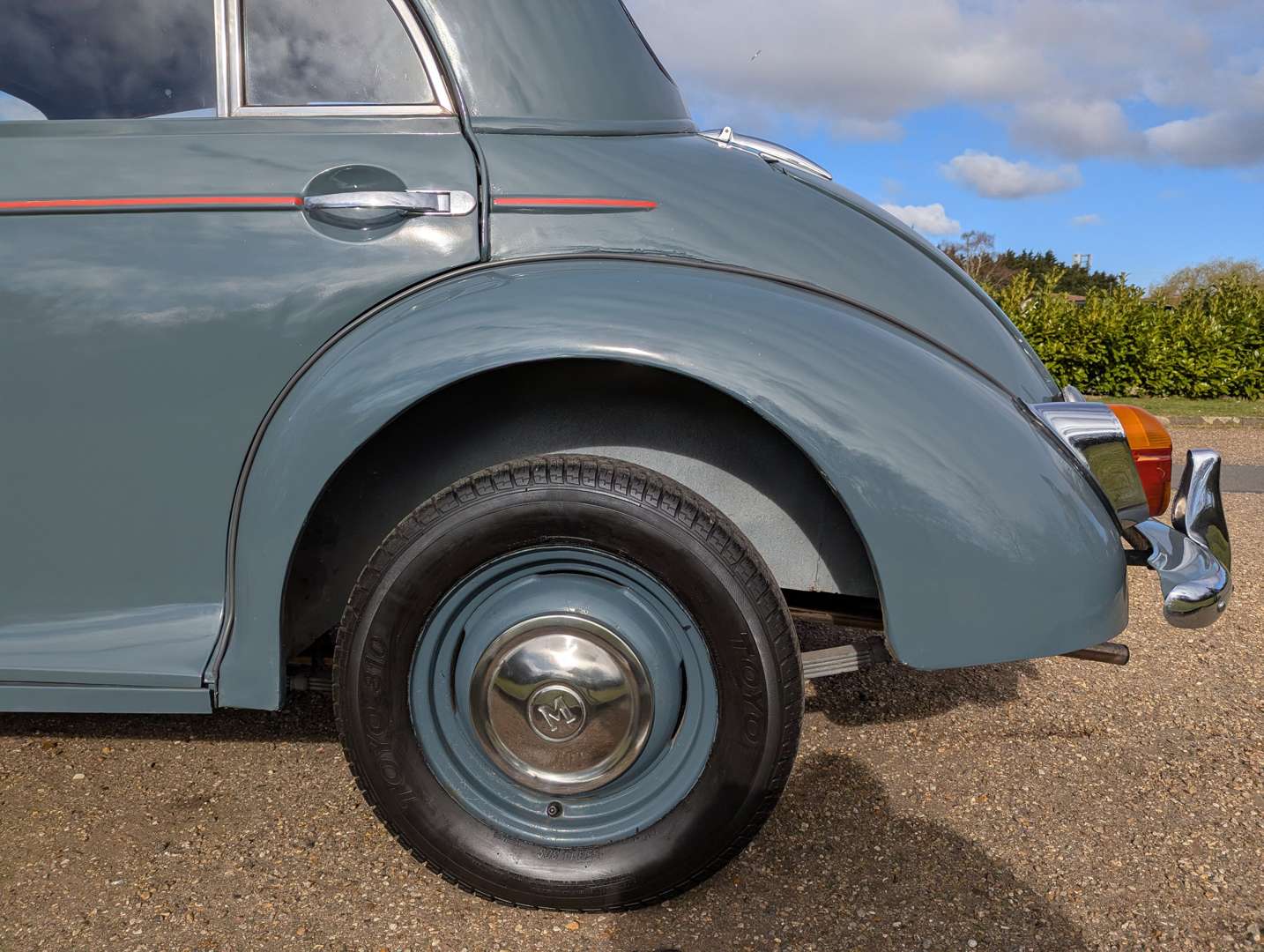 <p>1955 MORRIS MINOR</p>