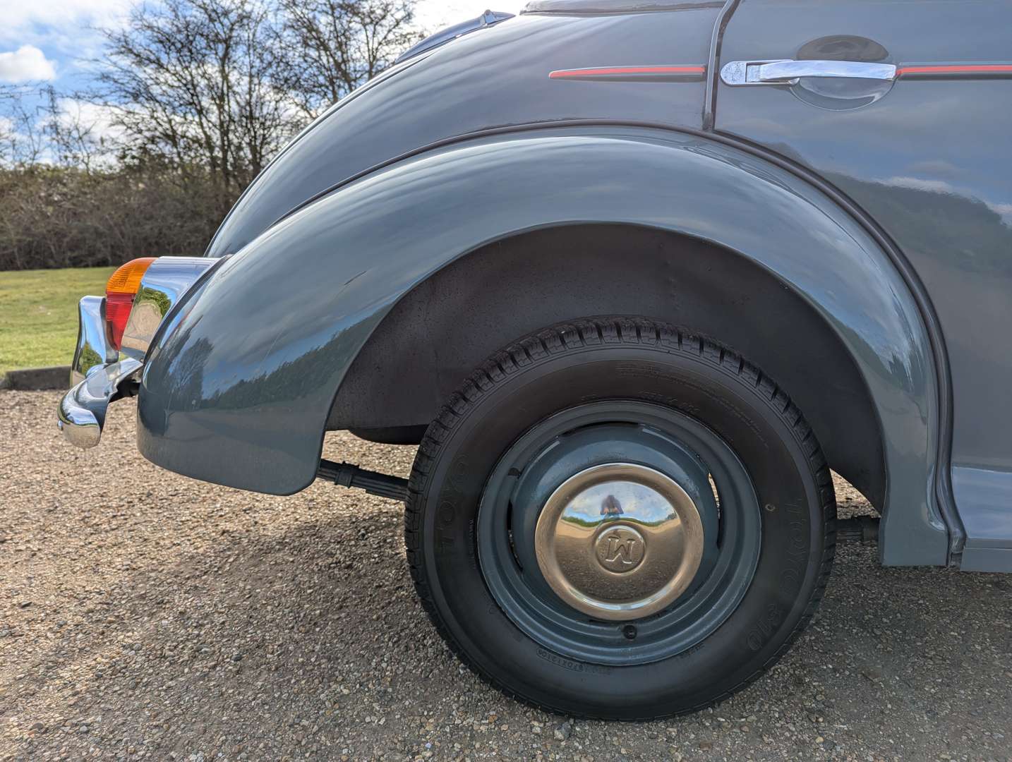 <p>1955 MORRIS MINOR</p>