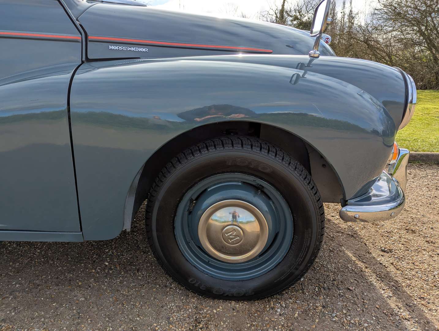 <p>1955 MORRIS MINOR</p>