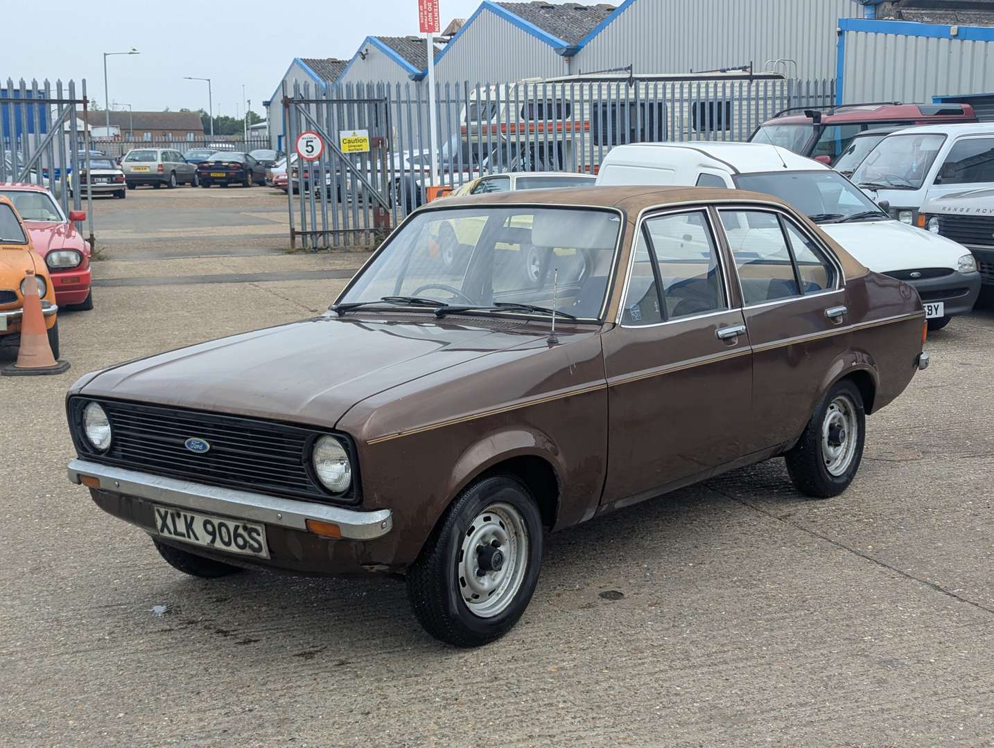 <p>1978 FORD ESCORT 1.3L</p>