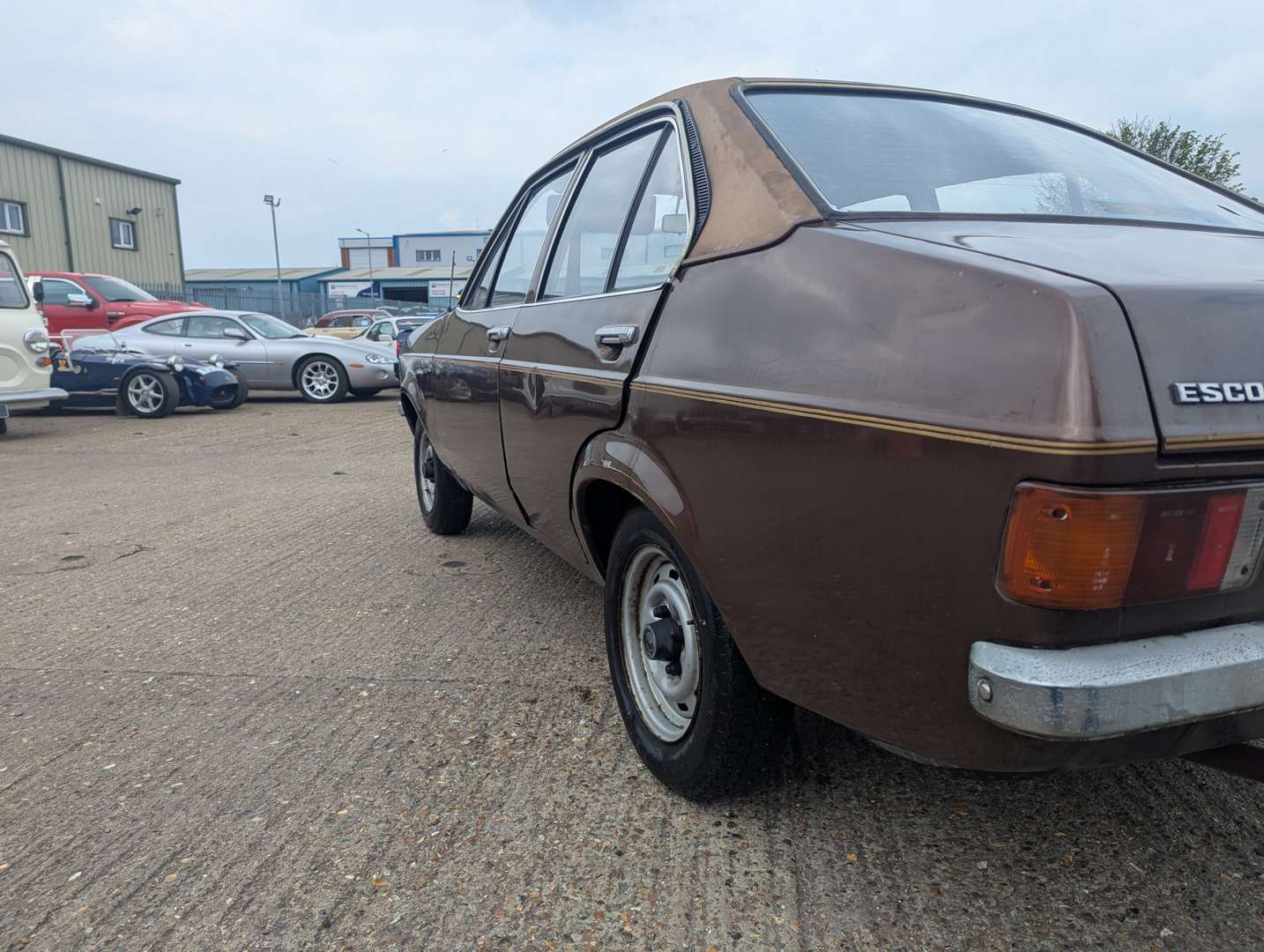 <p>1978 FORD ESCORT 1.3L</p>