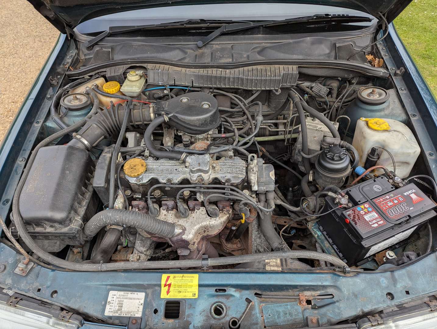 <p>1995 VAUXHALL CAVALIER 1.8 EXPRESSION</p>