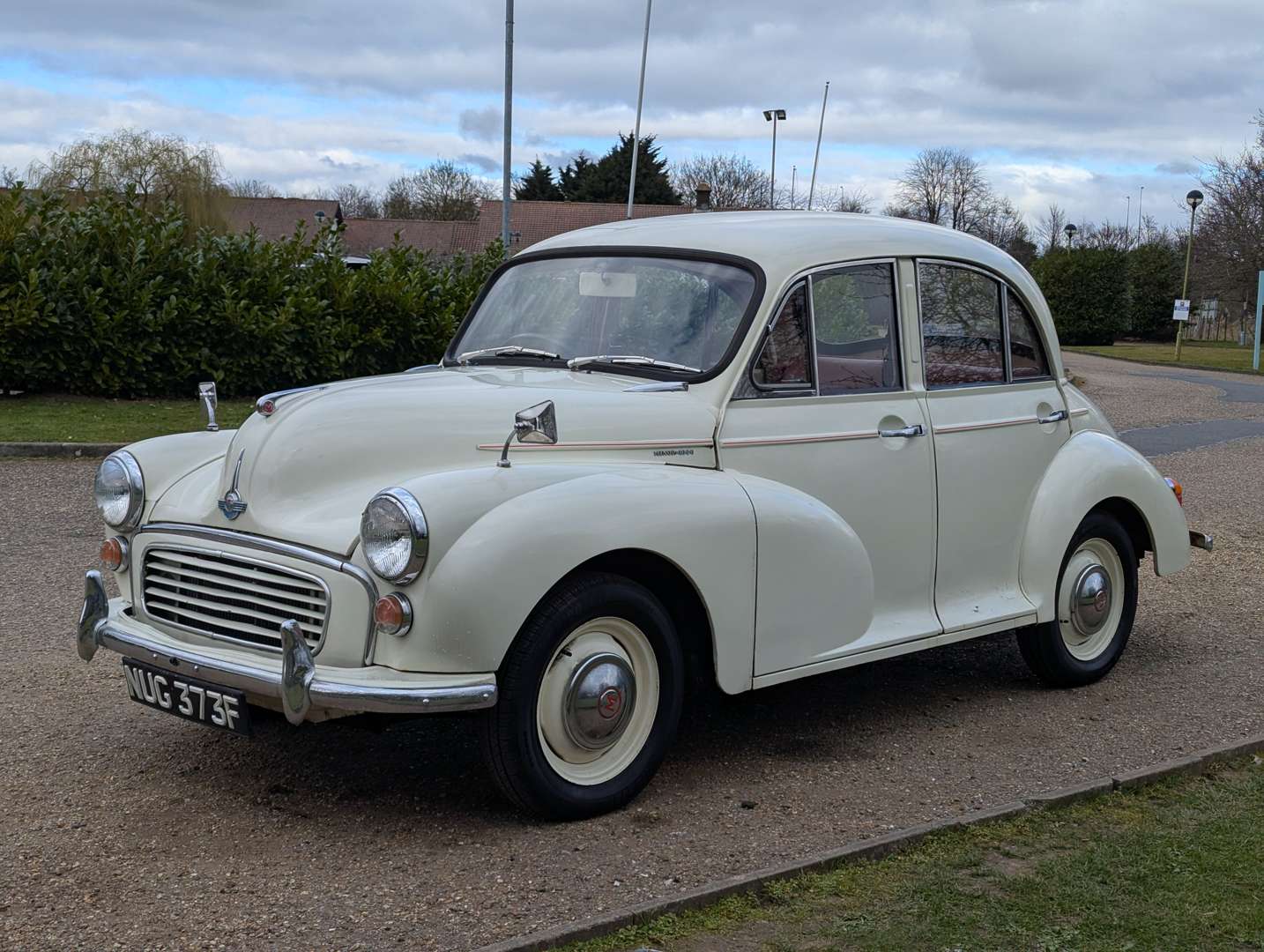 <p>1968 MORRIS MINOR</p>