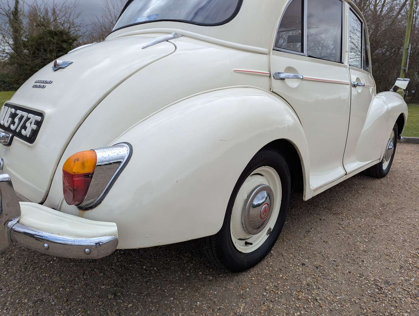 <p>1968 MORRIS MINOR</p>