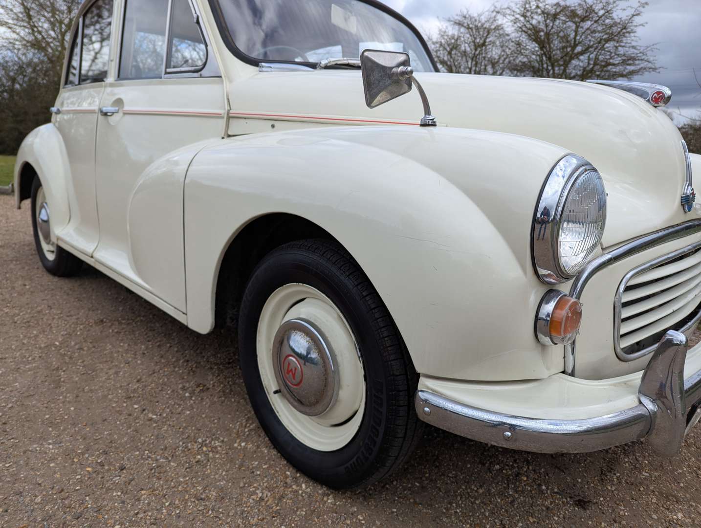 <p>1968 MORRIS MINOR</p>