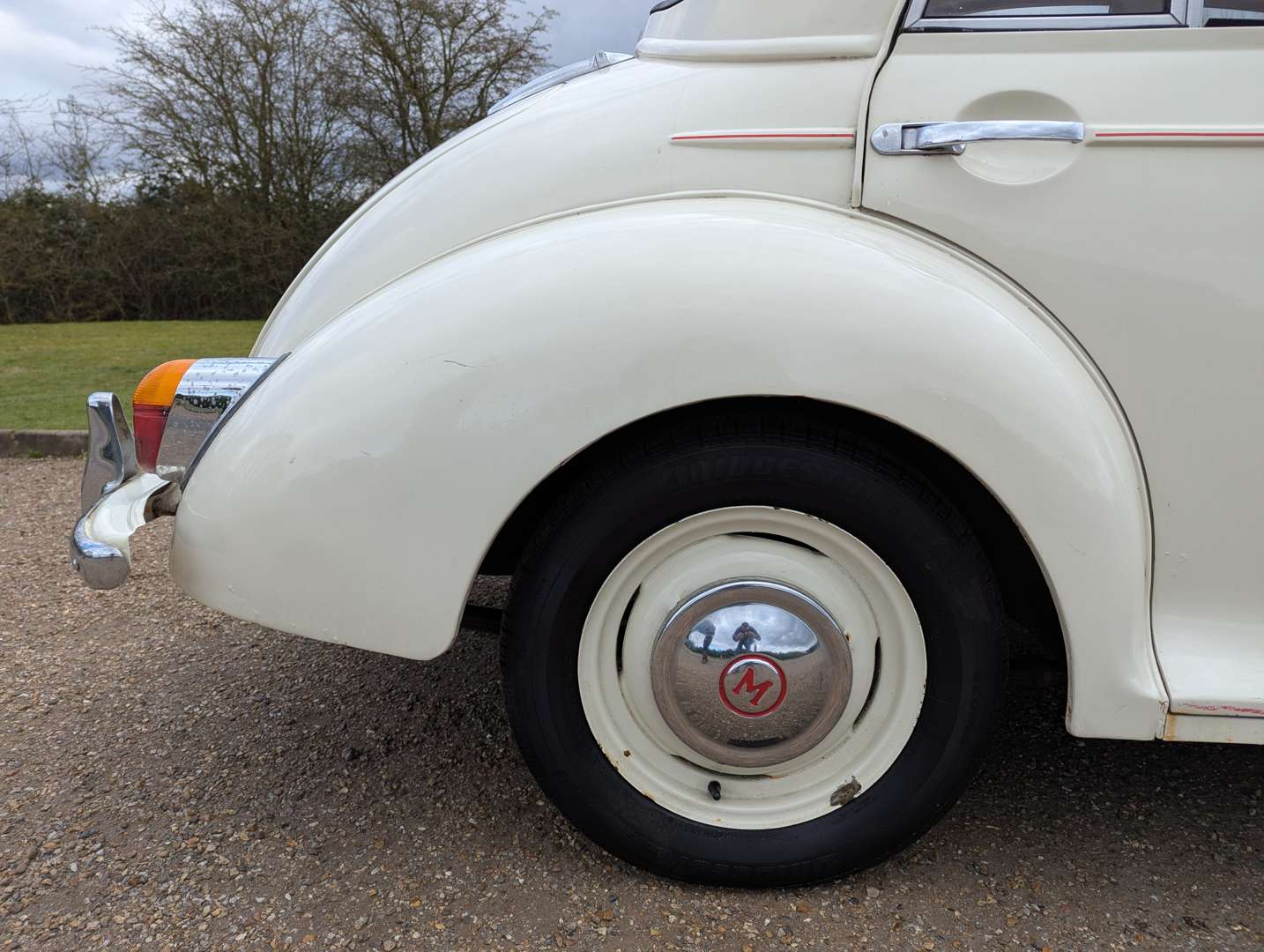 <p>1968 MORRIS MINOR</p>
