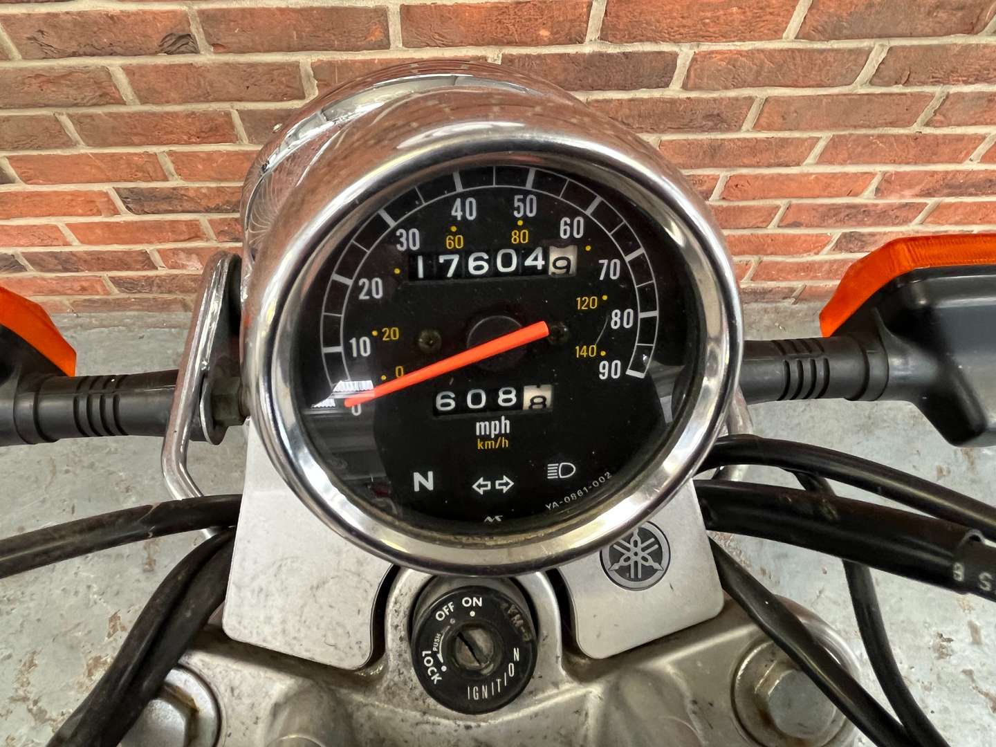 <p>2002 YAMAHA SR 125</p>