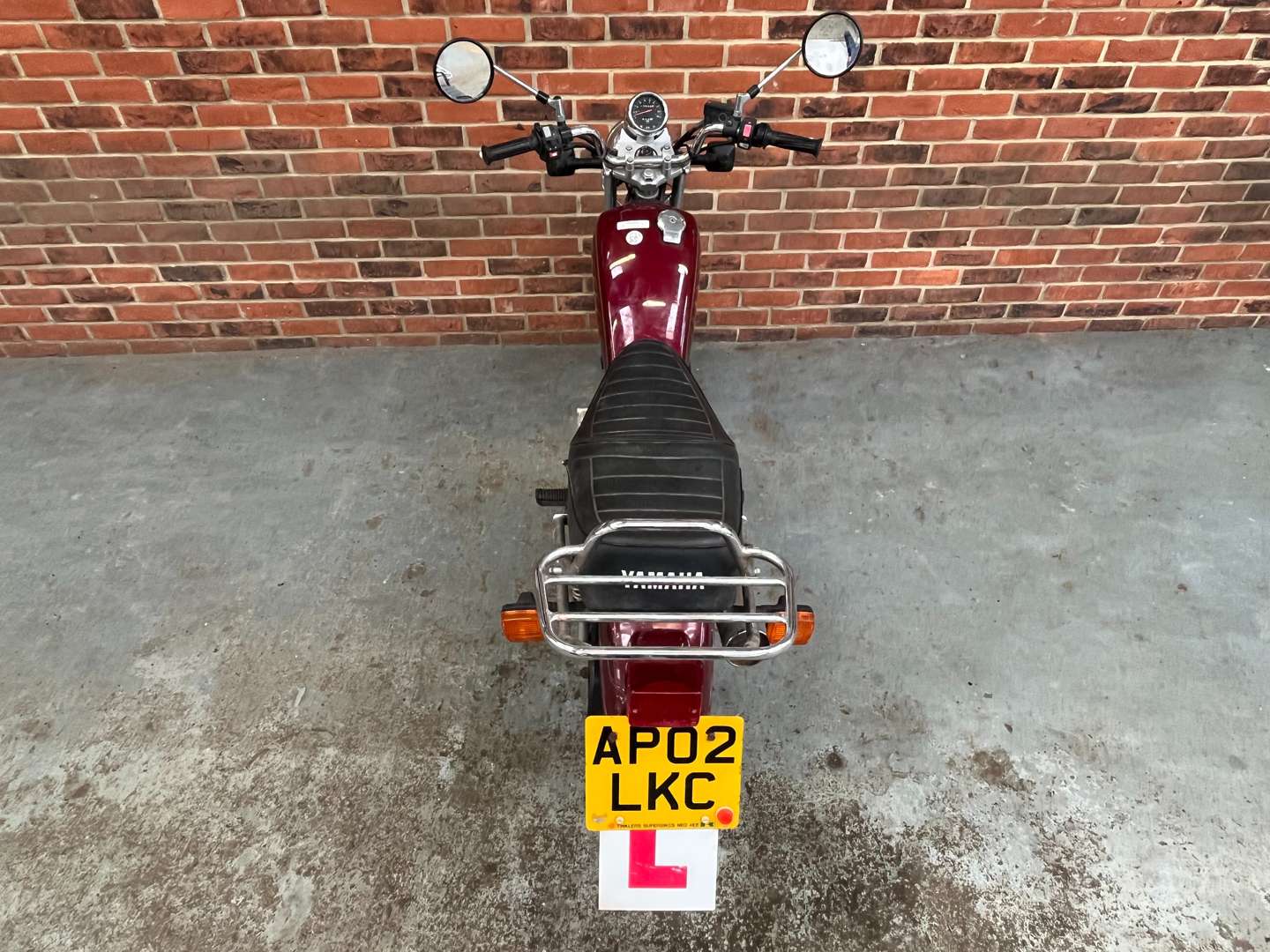 <p>2002 YAMAHA SR 125</p>