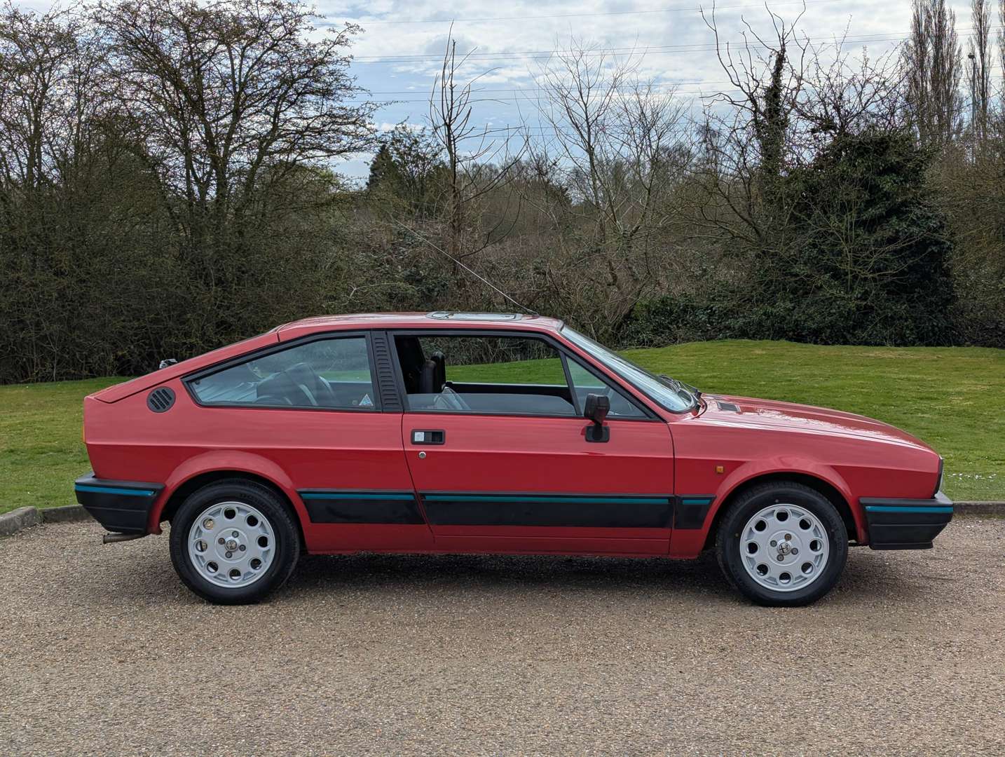 <p>1983 ALFA ROMEO SPV SERIES 3 CLVR</p>