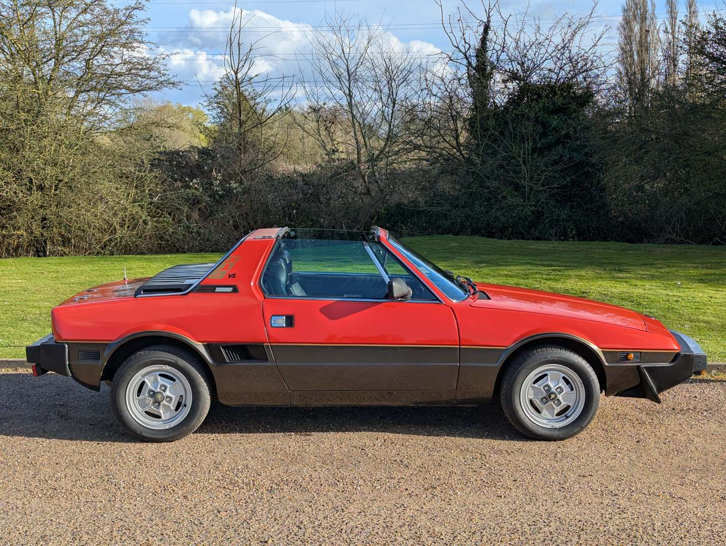 <p>1983 FIAT X1/9 VS</p>