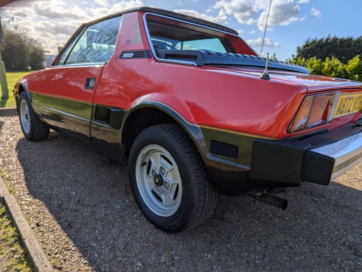 <p>1983 FIAT X1/9 VS</p>