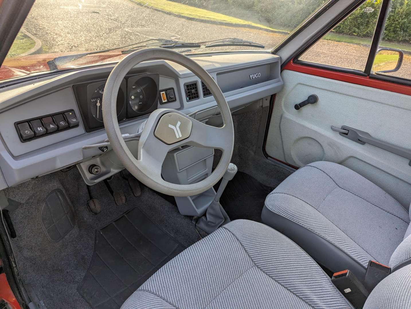 <p>1991 ZASTAVA YUGO 55 LHD</p>