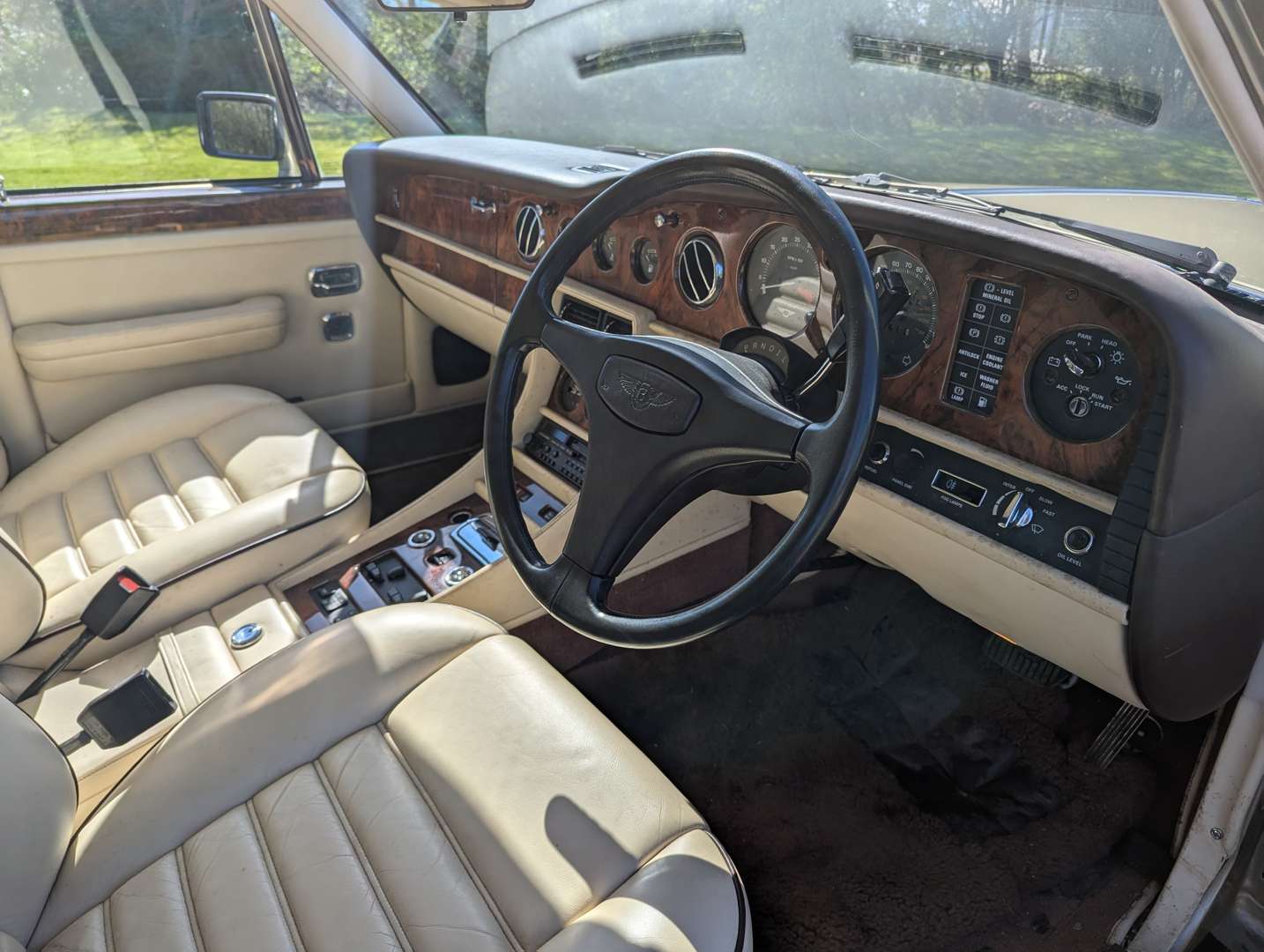 <p>1988 BENTLEY TURBO R</p>