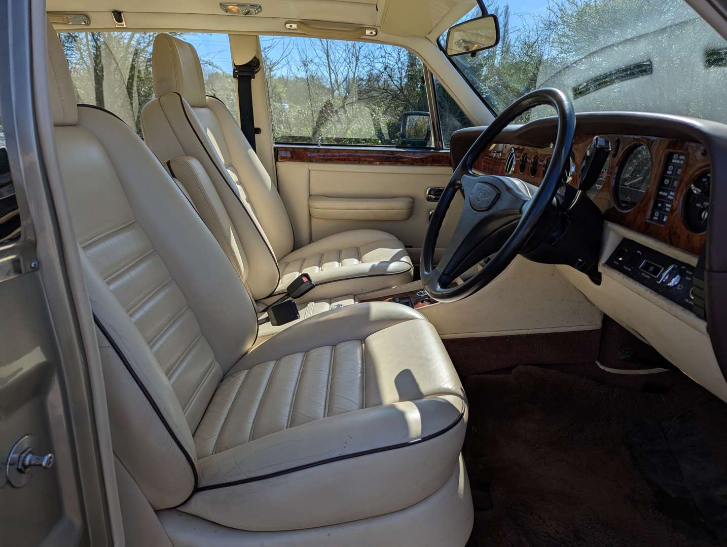 <p>1988 BENTLEY TURBO R</p>