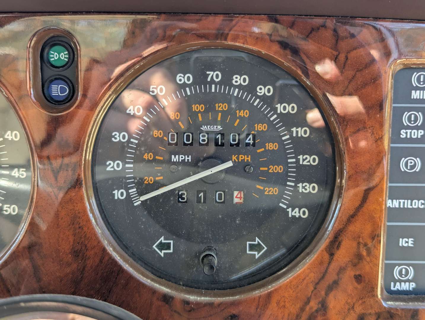 <p>1988 BENTLEY TURBO R</p>
