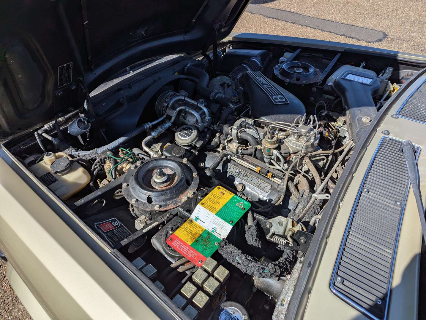 <p>1988 BENTLEY TURBO R</p>