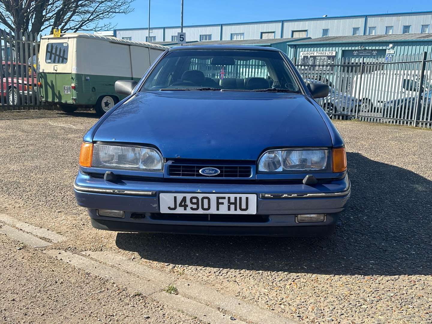 <p>1991 FORD GRANADA SCORPIO 24V COSWORTH</p>