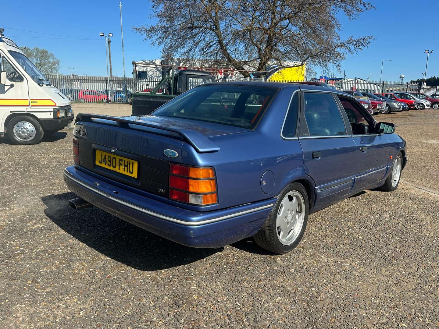 <p>1991 FORD GRANADA SCORPIO 24V COSWORTH</p>