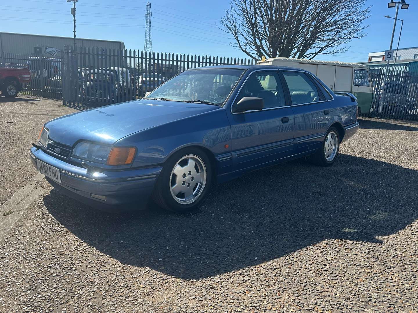 <p>1991 FORD GRANADA SCORPIO 24V COSWORTH</p>