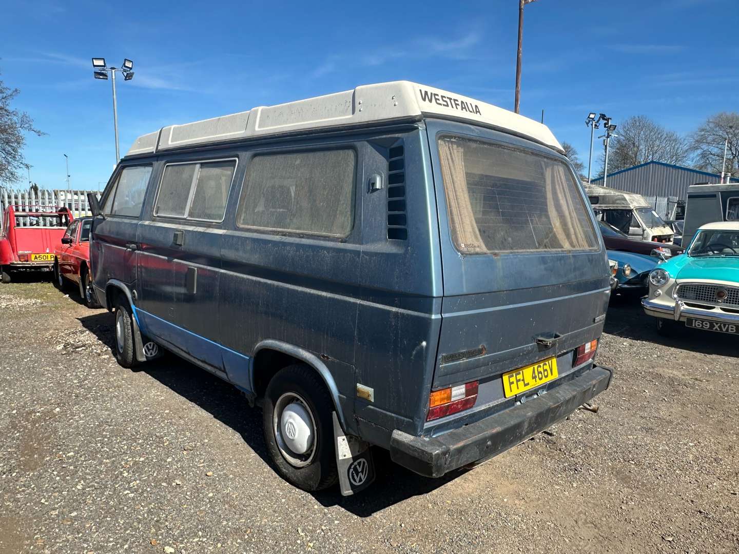<p>1980 VW T25 CAMPER LHD</p>