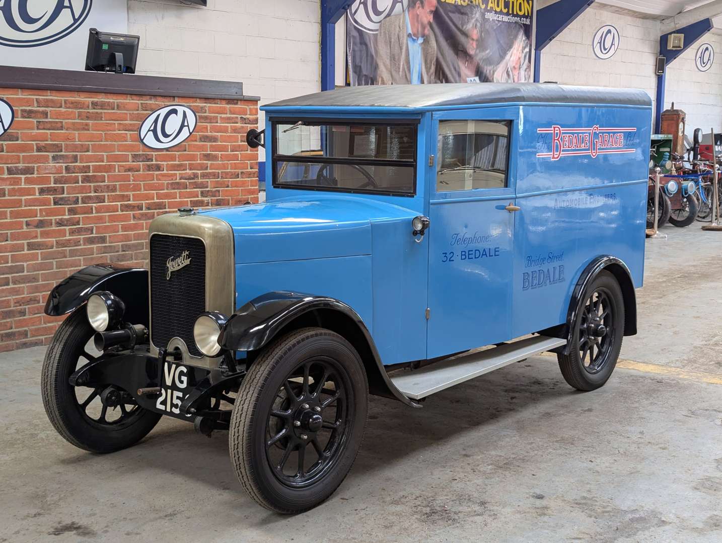 <p>1929 JOWETT VAN</p>