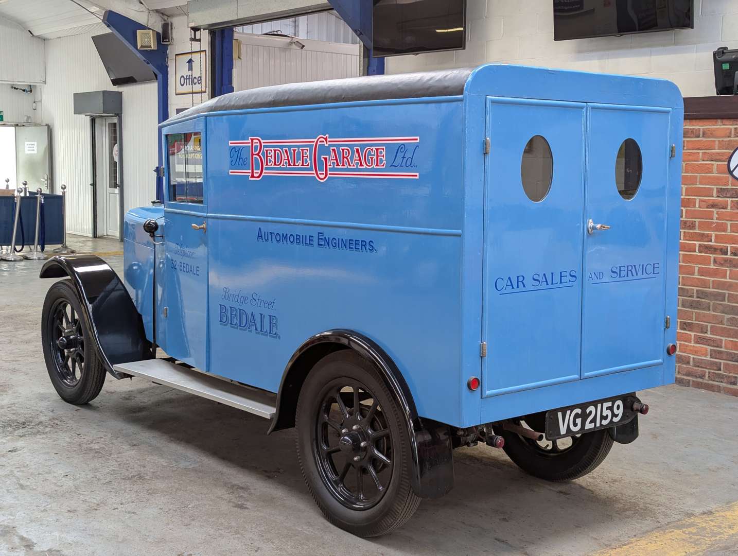 <p>1929 JOWETT VAN</p>