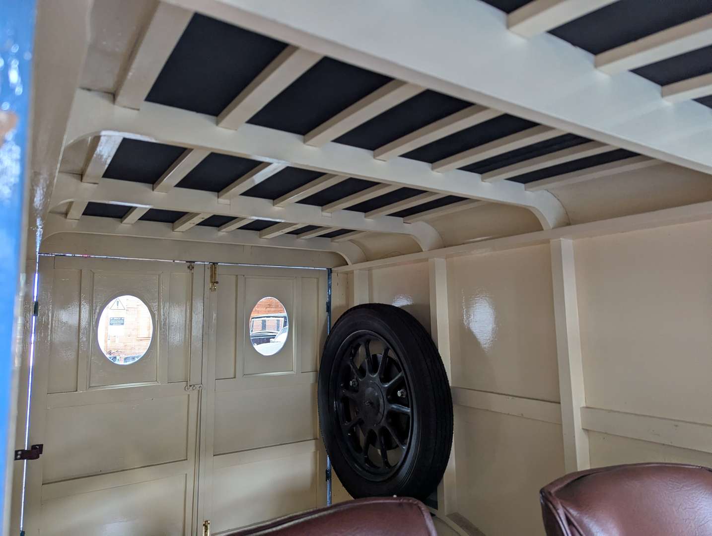 <p>1929 JOWETT VAN</p>