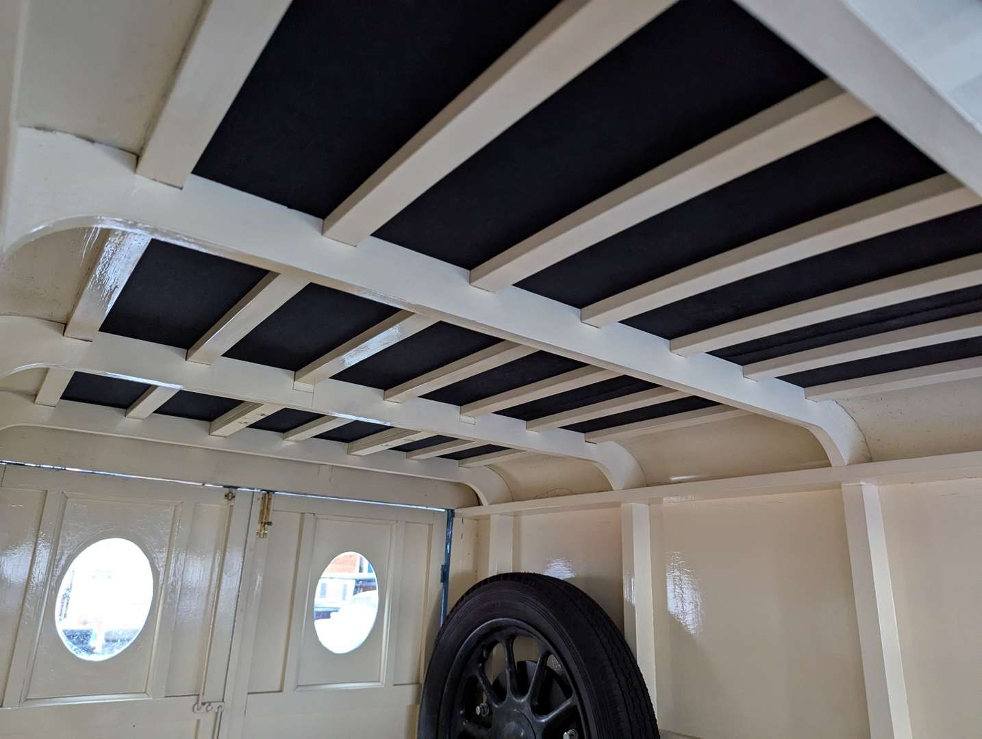 <p>1929 JOWETT VAN</p>