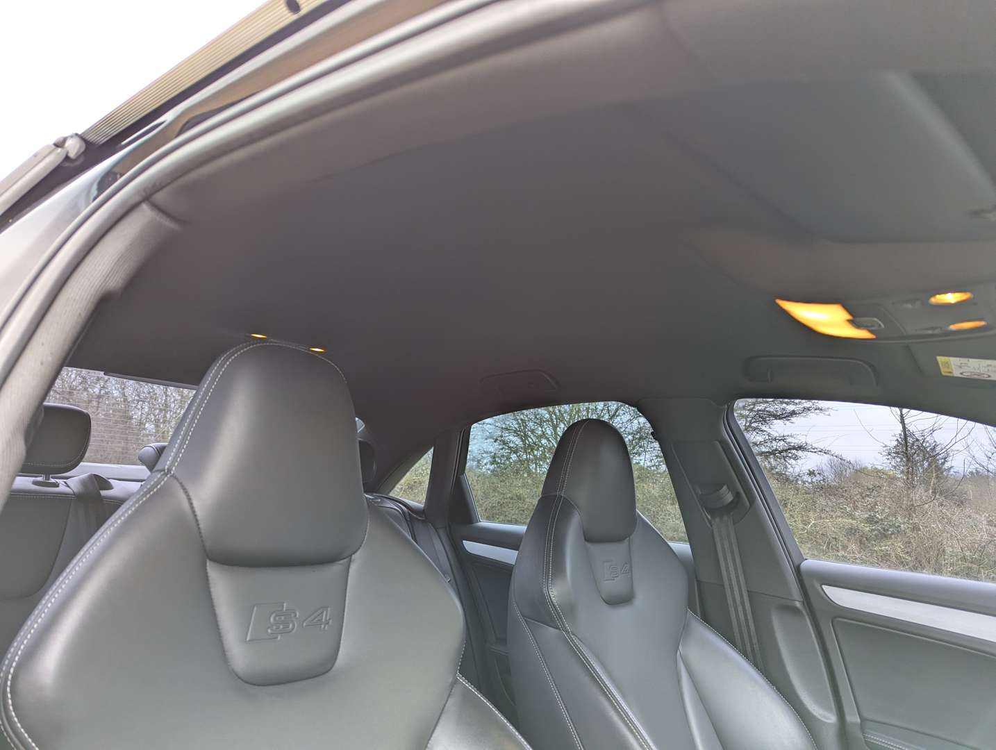 <p>2010 AUDI S4 T QUATTRO AUTO</p>