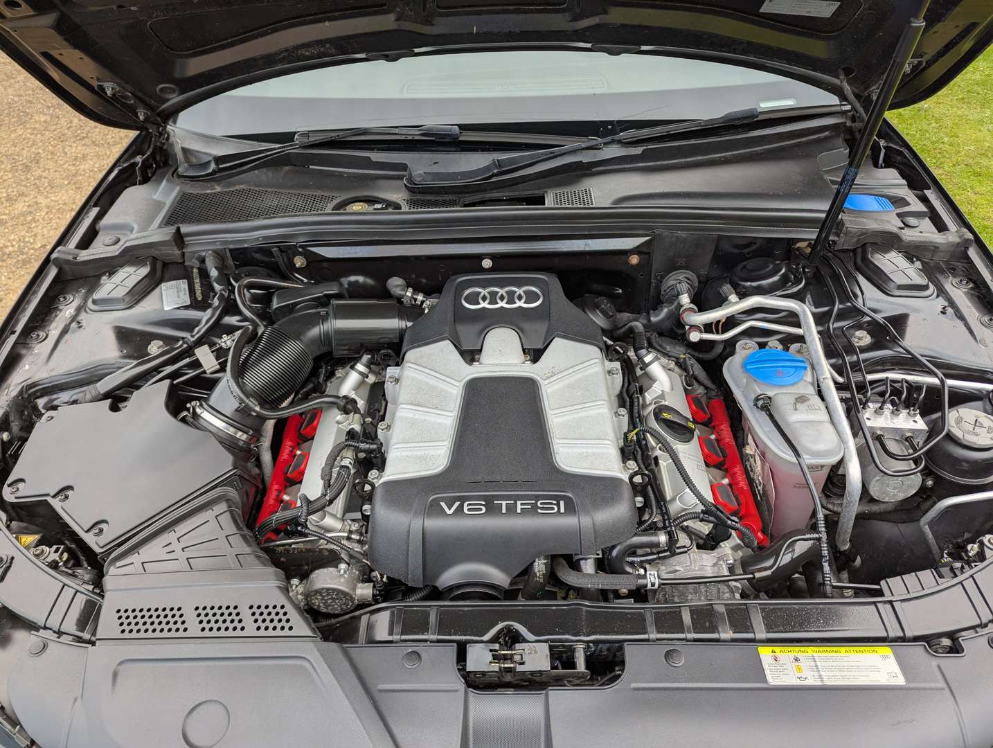 <p>2010 AUDI S4 T QUATTRO AUTO</p>