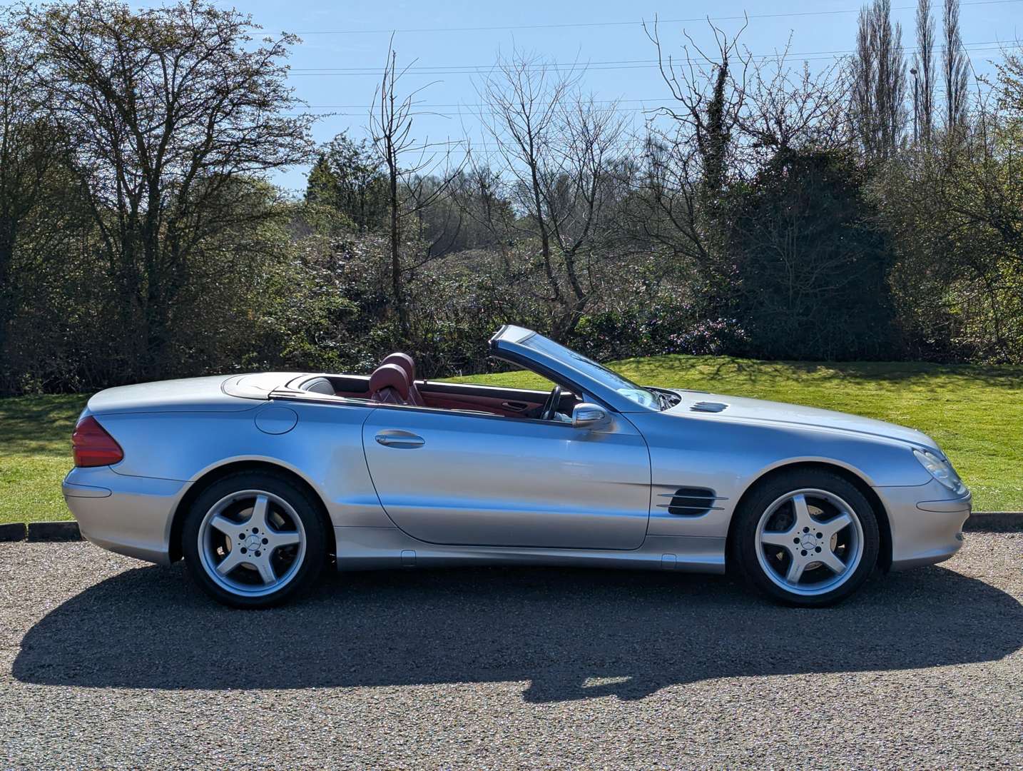 <p>2004 MERCEDES SL 350 AUTO</p>