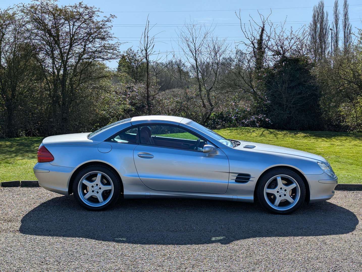 <p>2004 MERCEDES SL 350 AUTO</p>