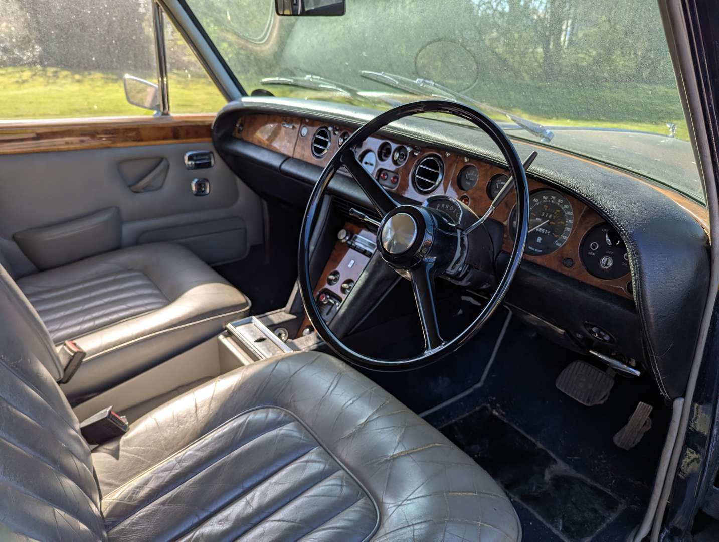 <p>1970 BENTLEY T1</p>