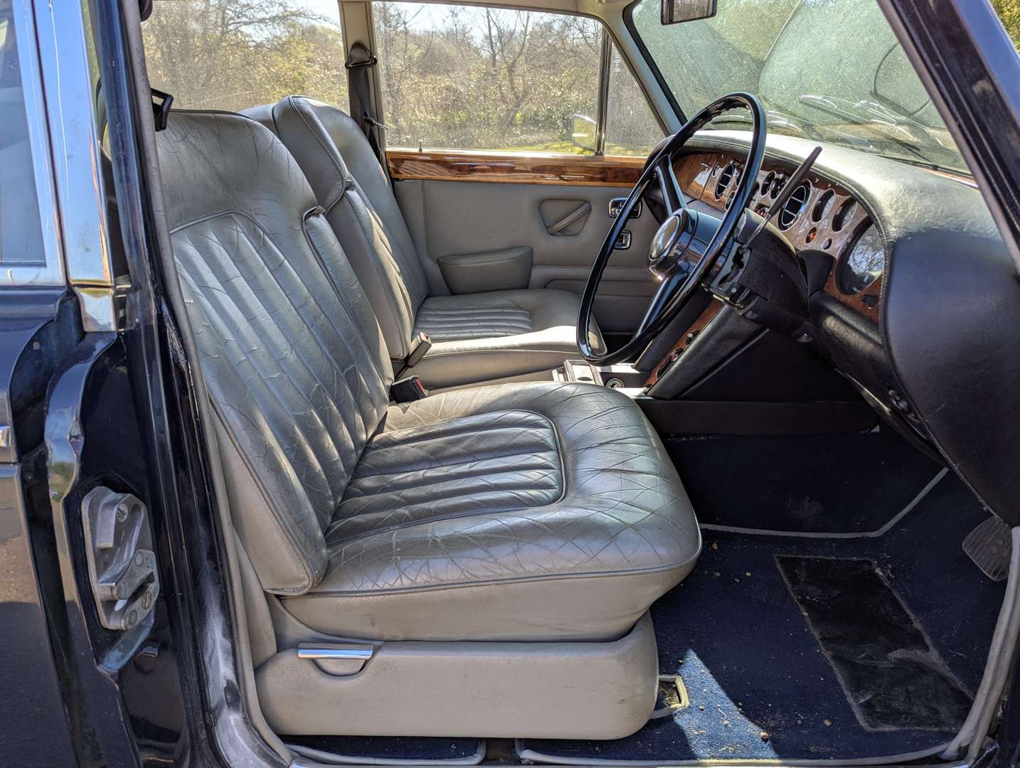<p>1970 BENTLEY T1</p>