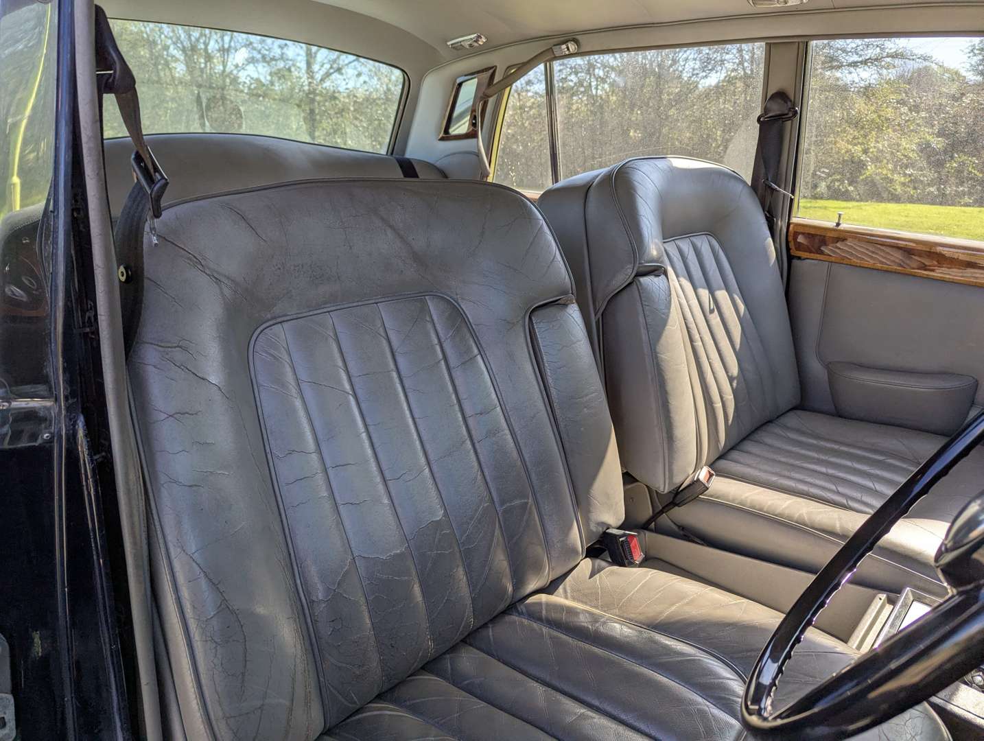 <p>1970 BENTLEY T1</p>