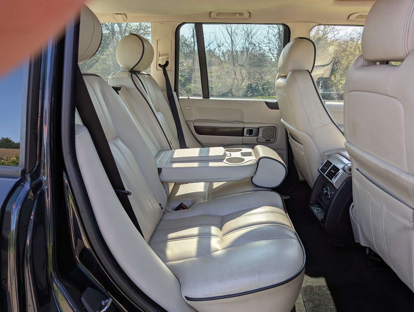 <p>2007 RANGE ROVER VOGUE TDV8 AUTO</p>
