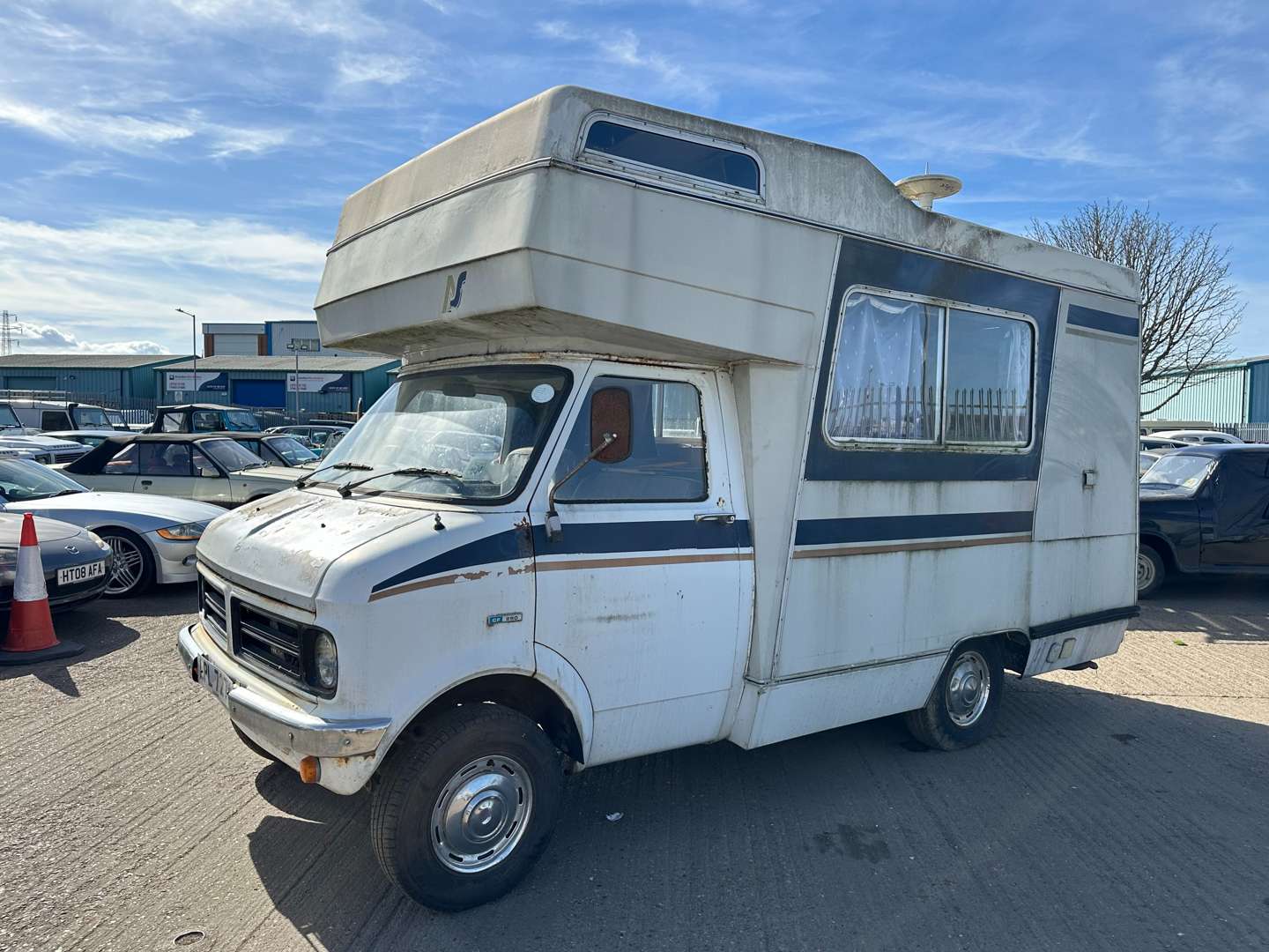 <p>1980 BEDFORD CF MOTOR CARAVAN</p>