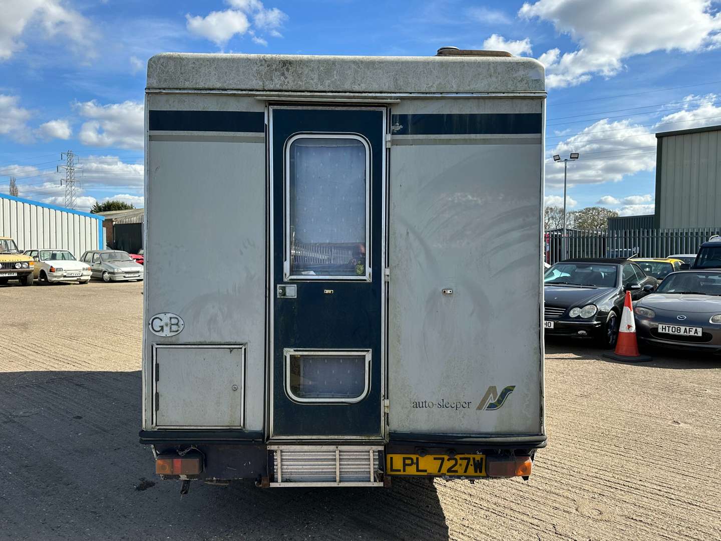 <p>1980 BEDFORD CF MOTOR CARAVAN</p>