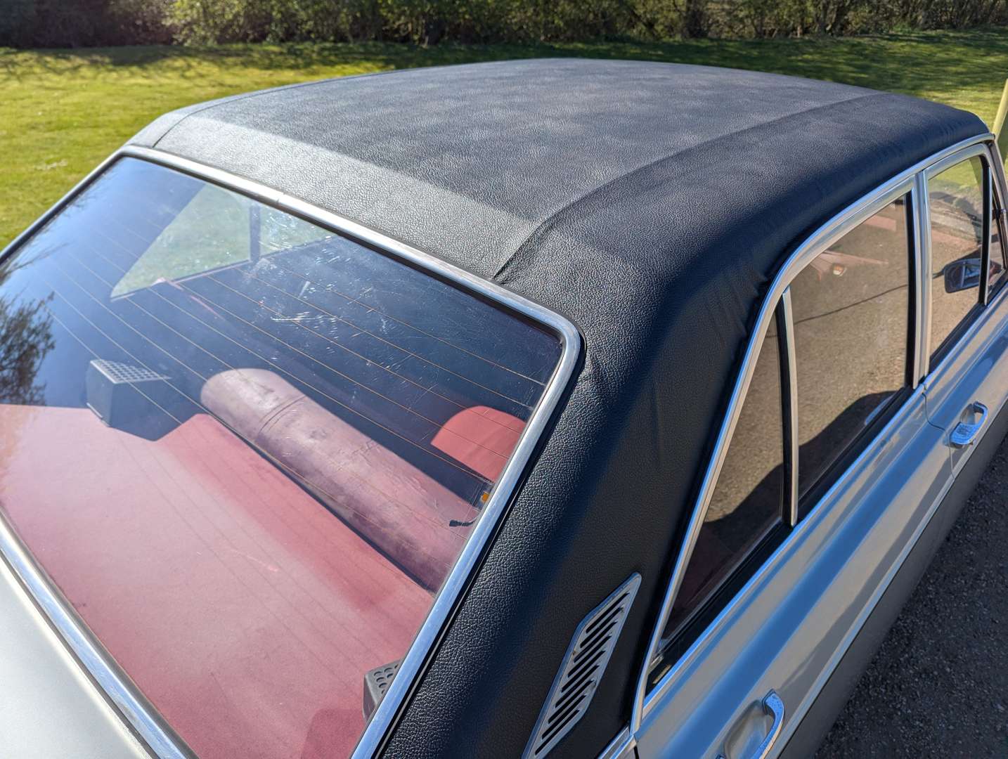 <p>1973 FORD TAUNUS 17M</p>