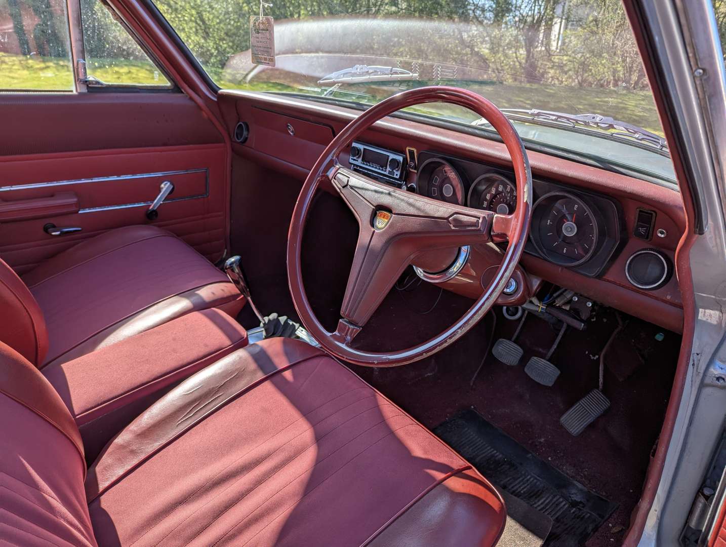 <p>1973 FORD TAUNUS 17M</p>