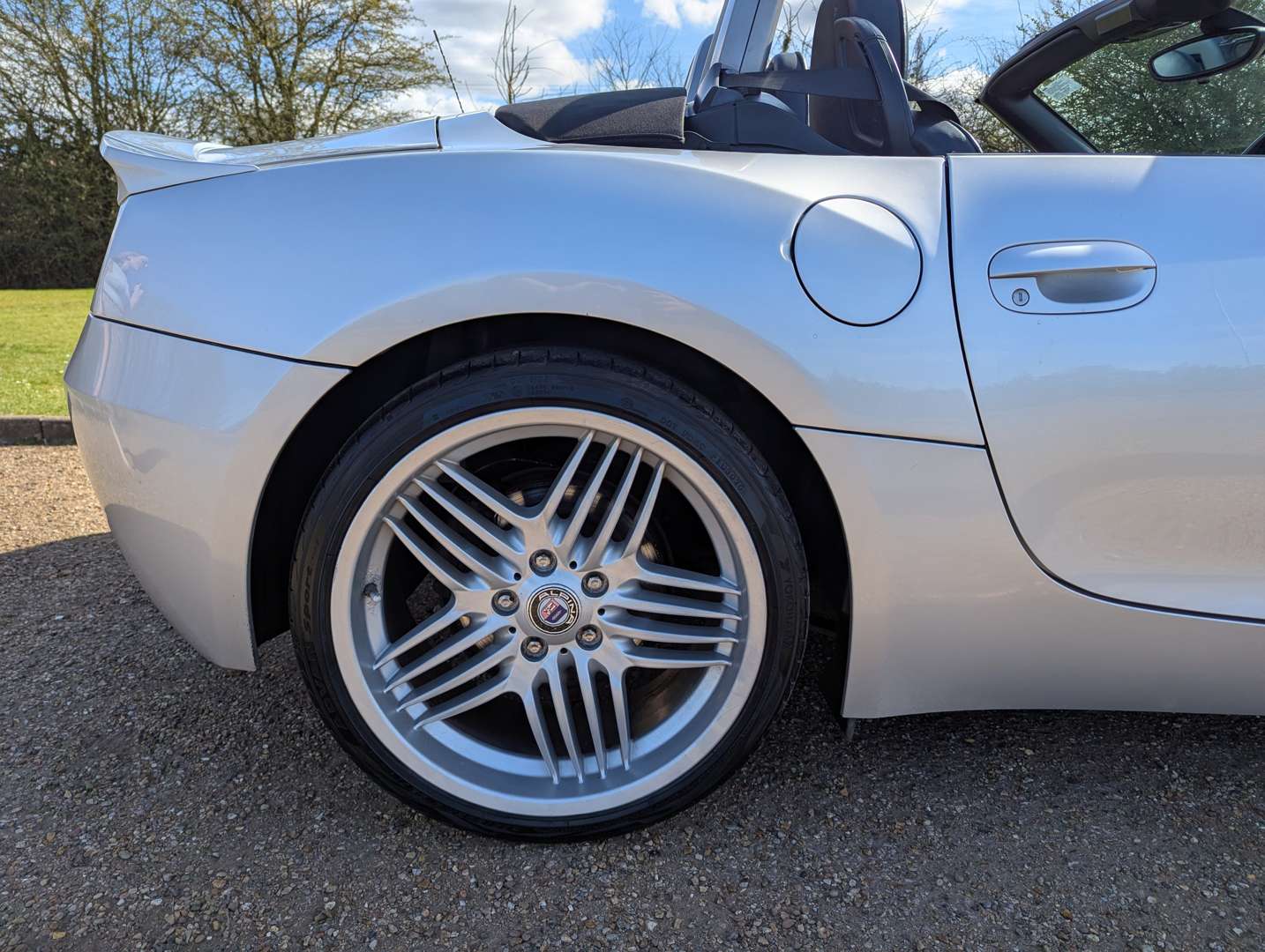 <p>2006 BMW ALPINA Z4 3.4S ROADSTER</p>