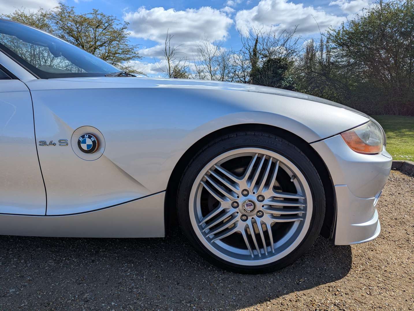 <p>2006 BMW ALPINA Z4 3.4S ROADSTER</p>