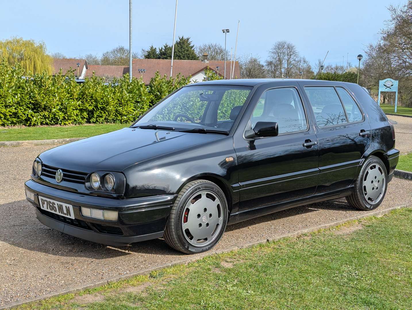 <p>1997 VW GOLF VR6</p>