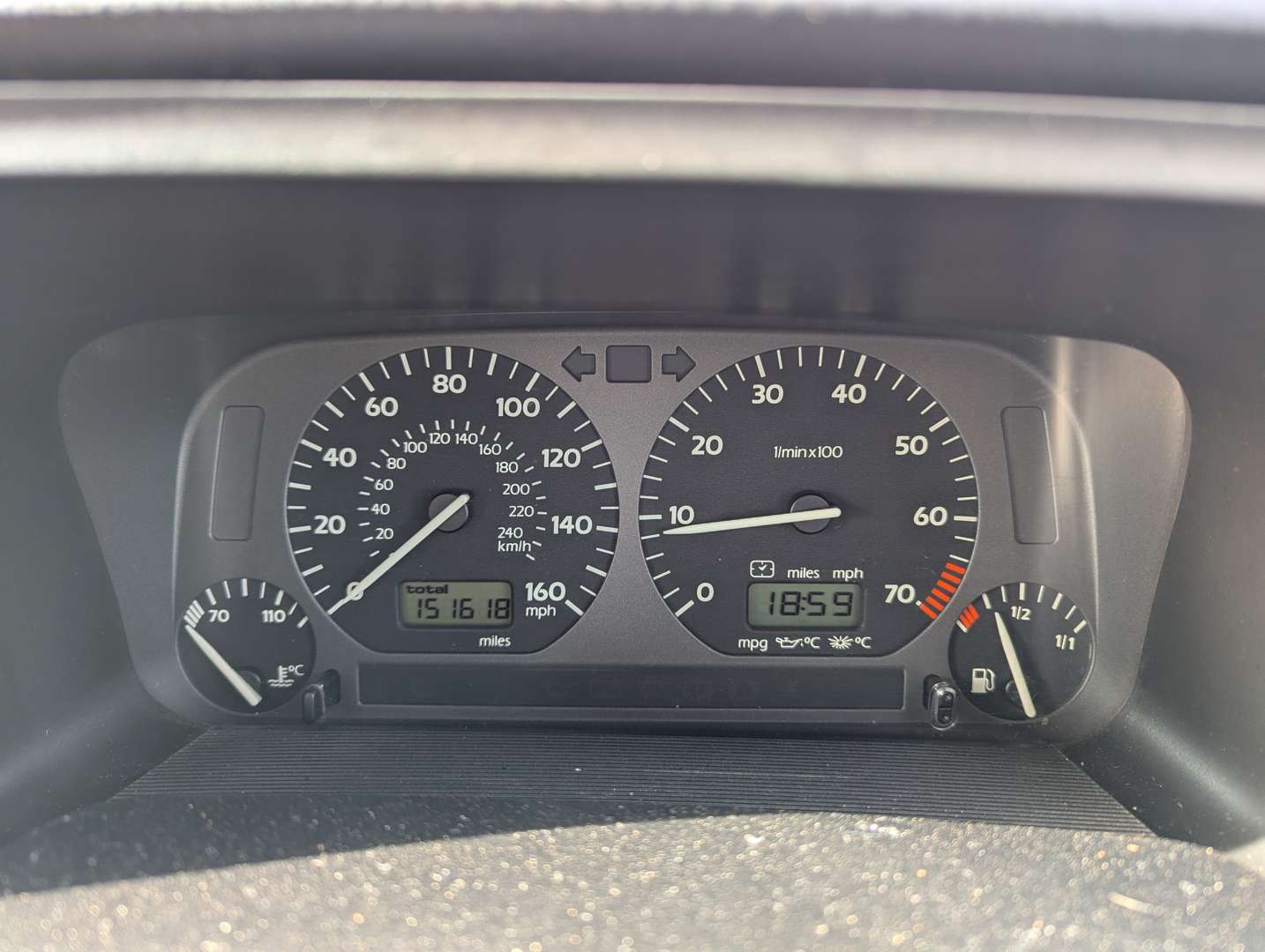 <p>1997 VW GOLF VR6</p>